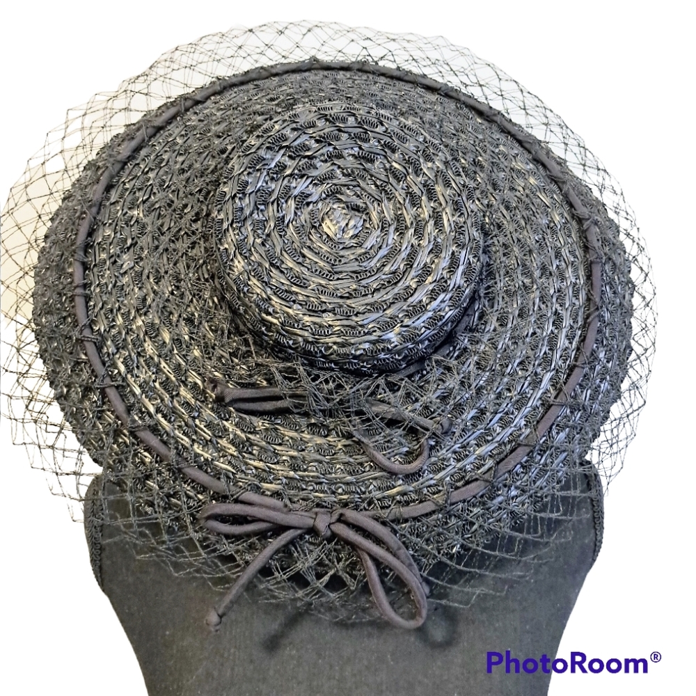 Vtg Sakowitz Bros Houston ladies hat, wide brim straw hat, black Union Made, USA